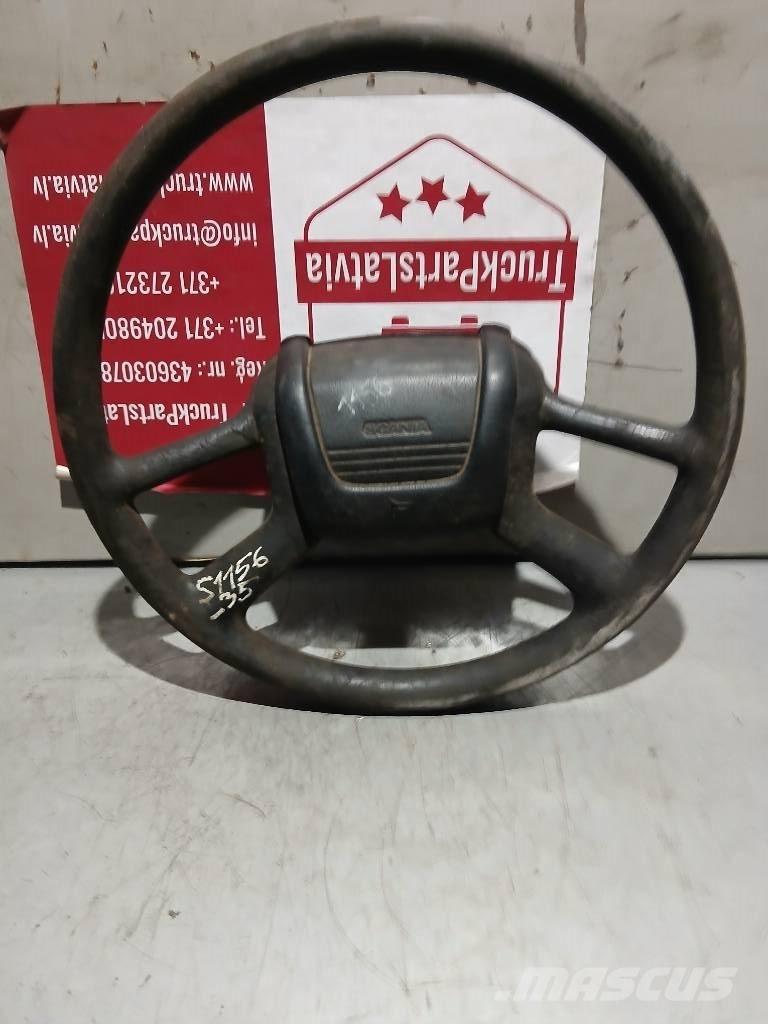 Scania 144    1327026 Kabinos ir salonai