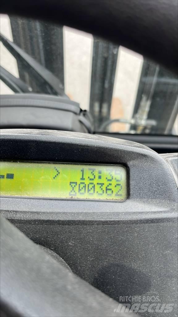 Yale GLP 25 VX LPG (dujiniai) krautuvai