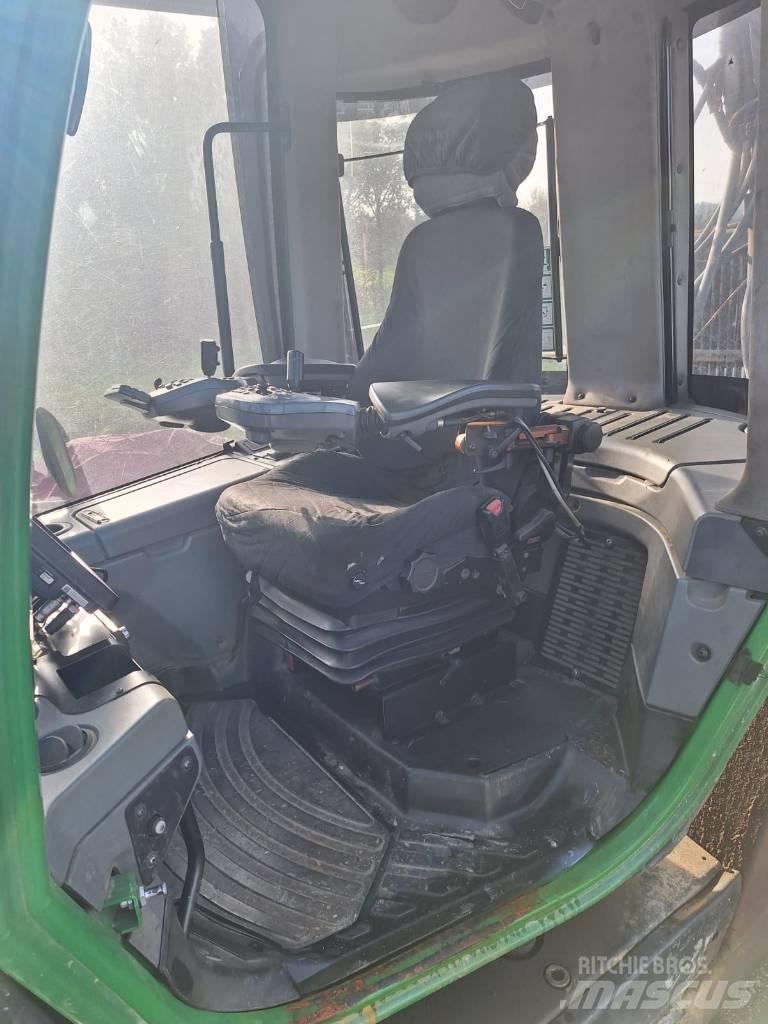 John Deere 1010 E Naudoti miškovežiai (Forvarderiai)