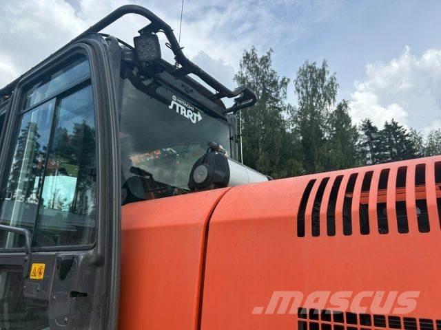 Hitachi ZX170W-3 Ratiniai ekskavatoriai