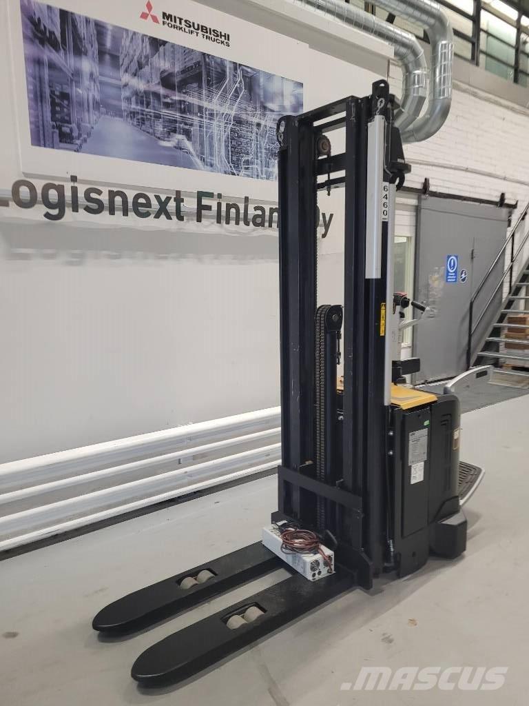 CAT NSV 16N Savaeigiai rietuvai