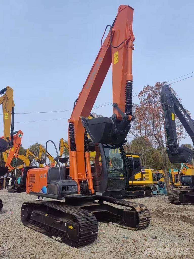 Hitachi ZX 120 Vidutinės galios ekskavatoriai 7-12 t