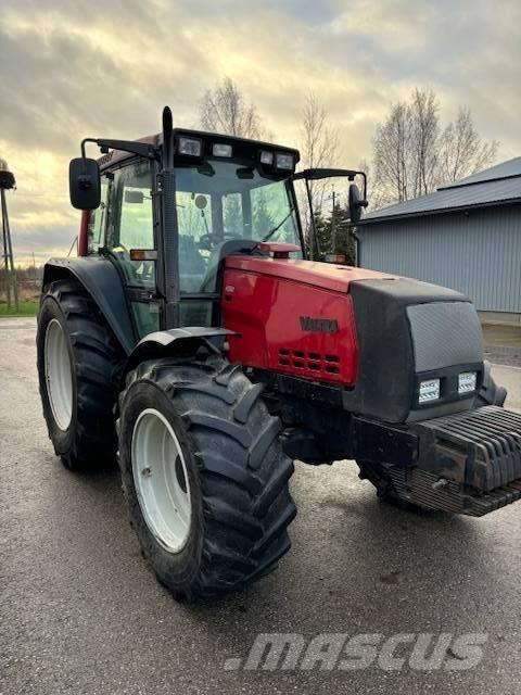 Valtra 6550 HiTech Traktoriai