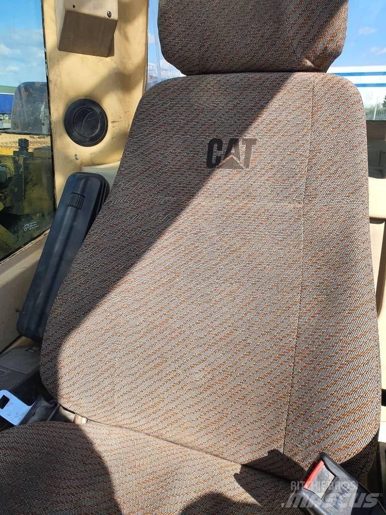 CAT 330 BL UHD Griovimo ekskavatoriai