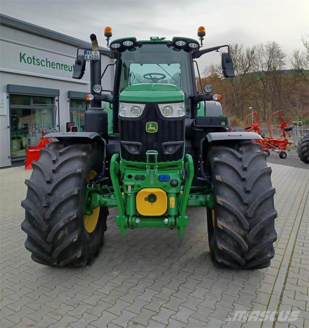 John Deere 6M 220 Traktoriai