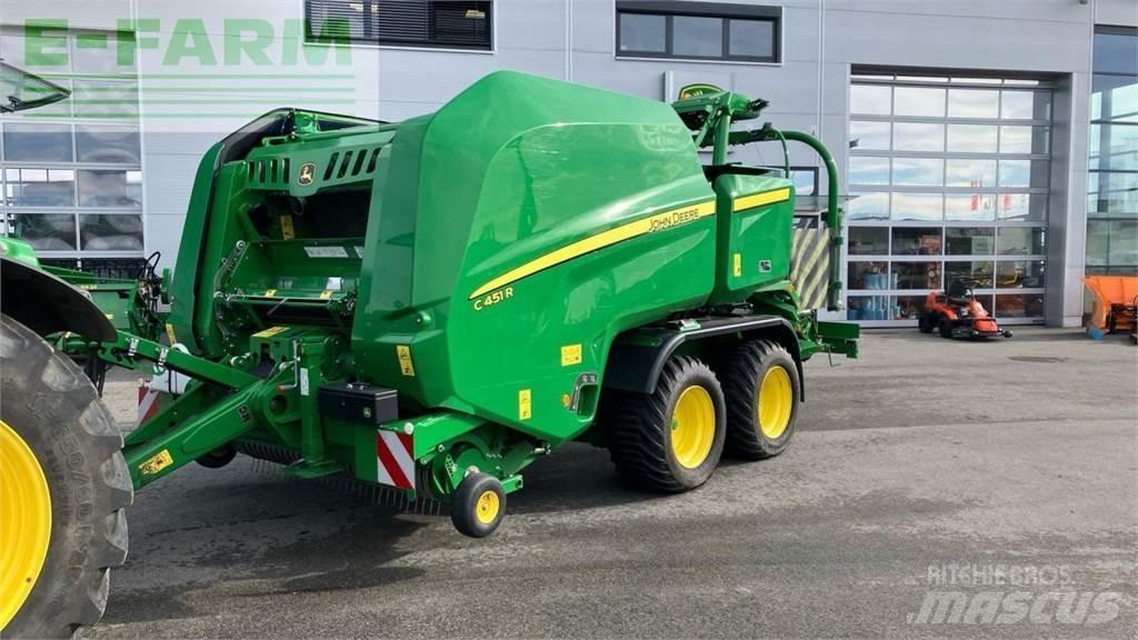 John Deere C451R Stačiakampių ryšulių presai