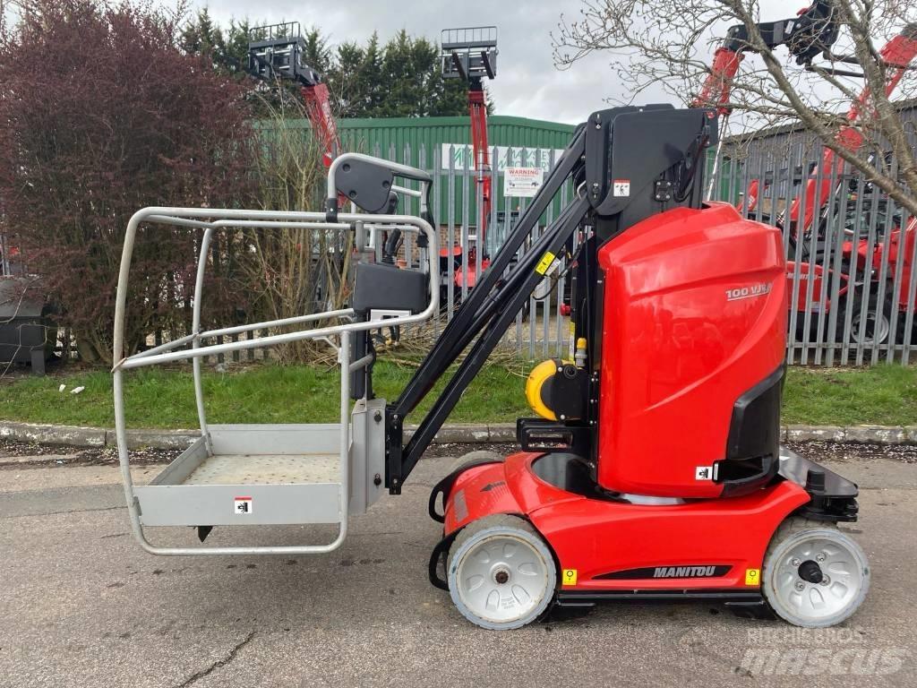Manitou 100 VJR Vertikalūs stiebiniai keltuvai