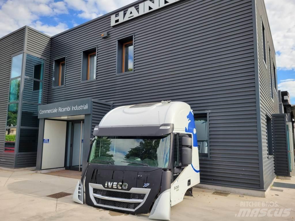 Iveco AS Kabinos ir salonai