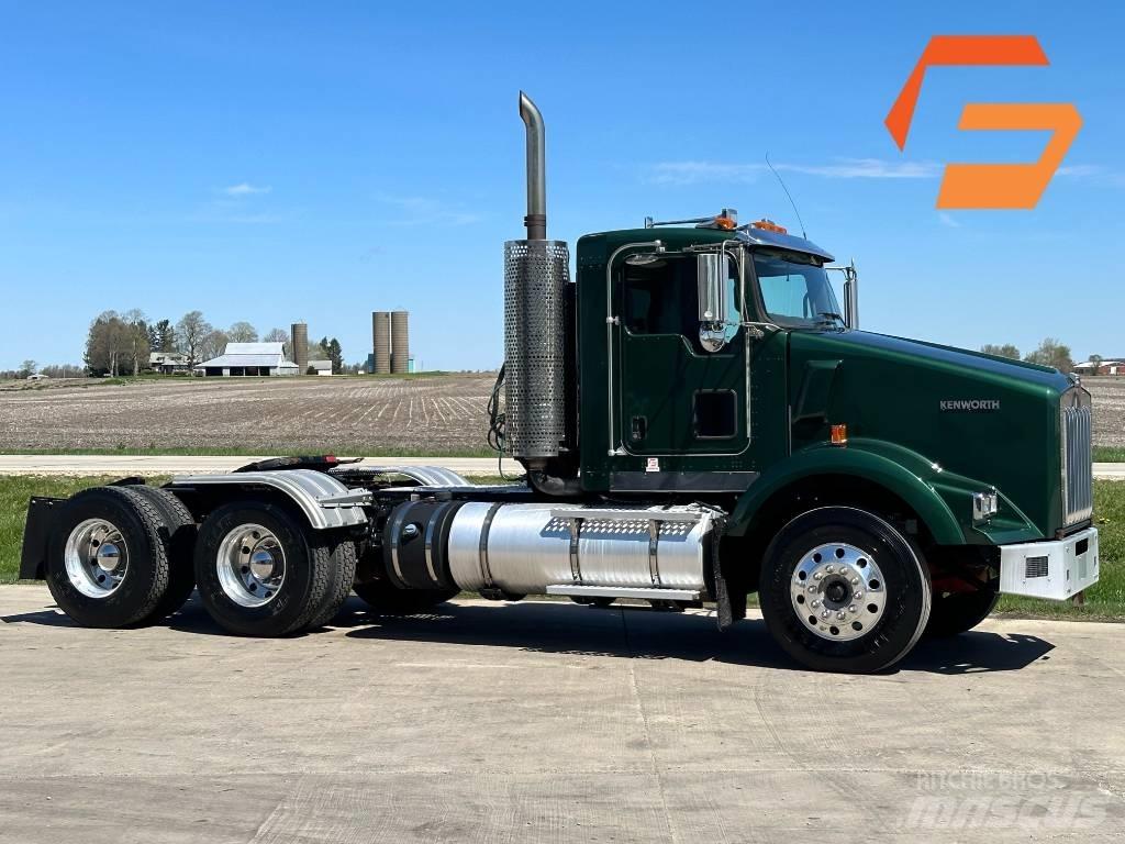 Kenworth T800 Naudoti vilkikai