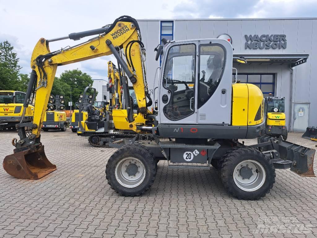 Wacker Neuson EW100 Ratiniai ekskavatoriai