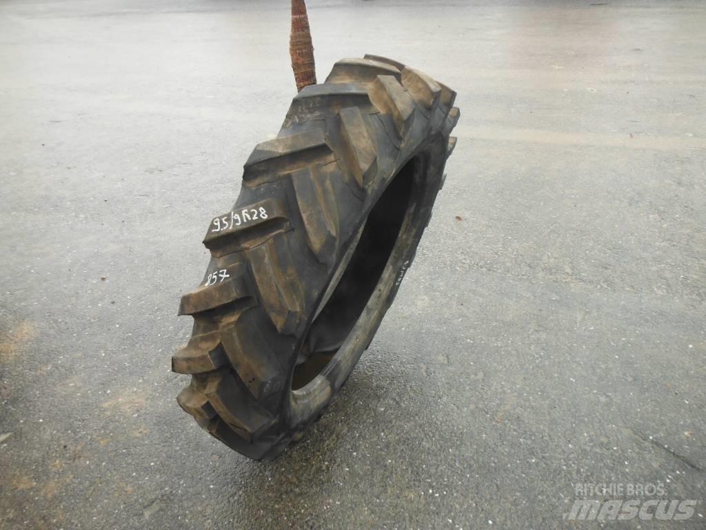 Michelin 9.5/9R28 Padangos, ratai ir ratlankiai