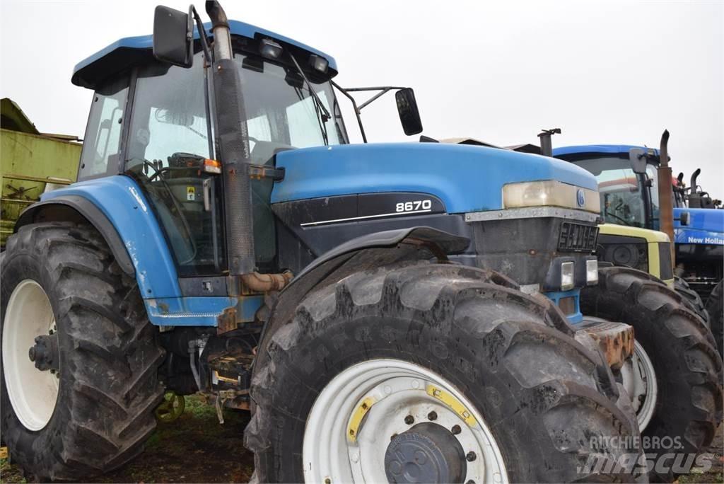 New Holland 8670 Traktoriai