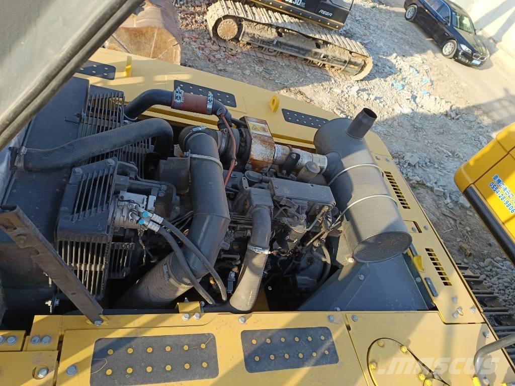 Komatsu PC 350 Vikšriniai ekskavatoriai