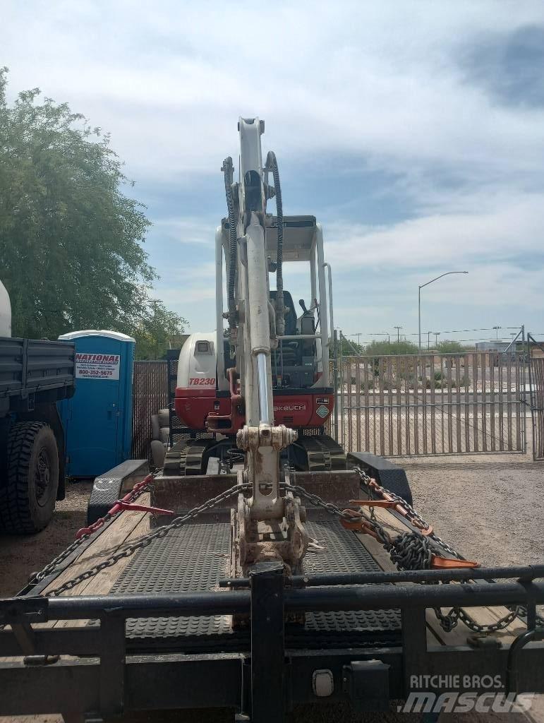 Takeuchi TB230RA Gręžimo įranga ir atsarginės dalys