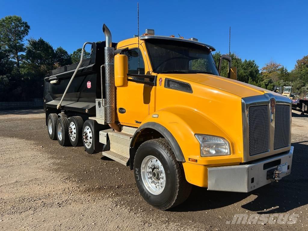 Kenworth T 880 Savivarčių priekabų vilkikai