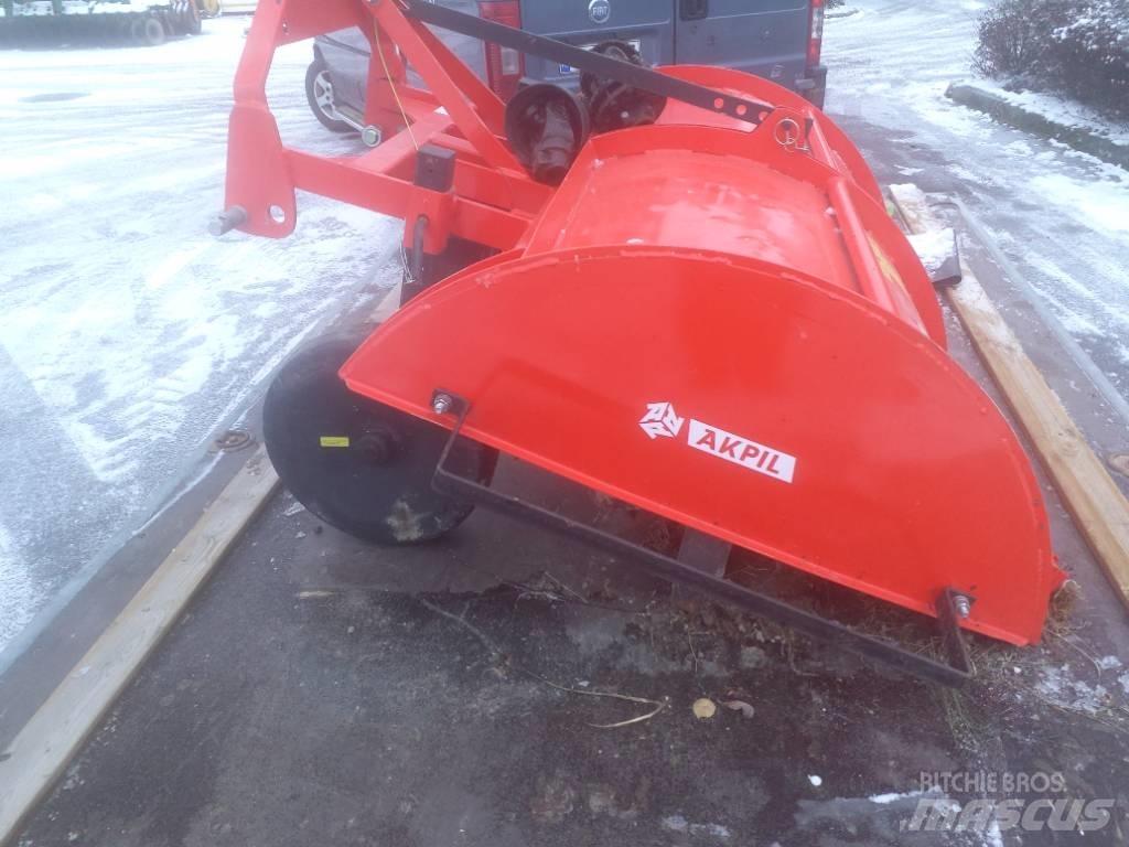 Akpil Freza 210 Varomosios akėčios ir žemės frezos