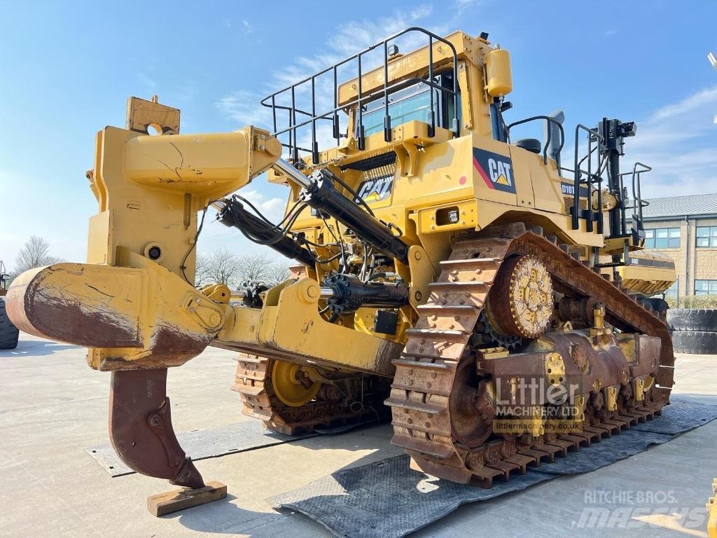CAT D 10 T 2 Vikšriniai buldozeriai