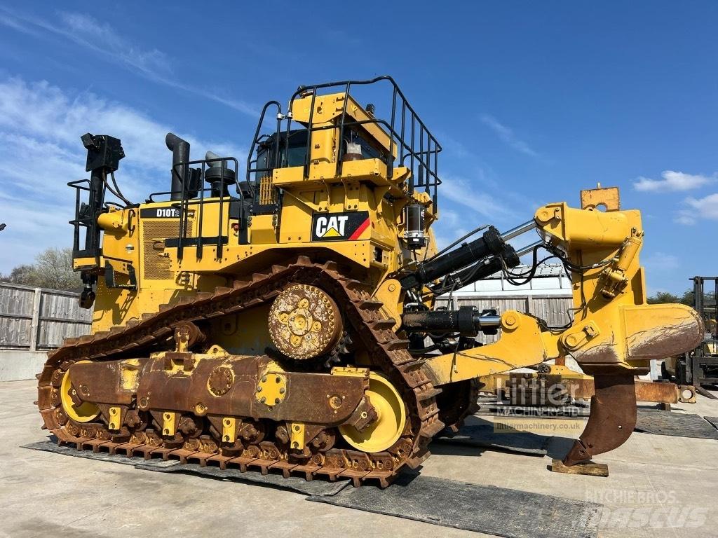 CAT D 10 T 2 Vikšriniai buldozeriai