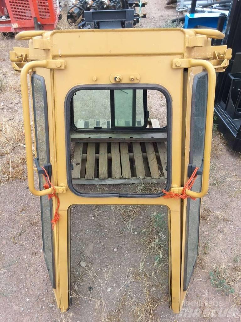 CAT D 8 R Vikšriniai buldozeriai