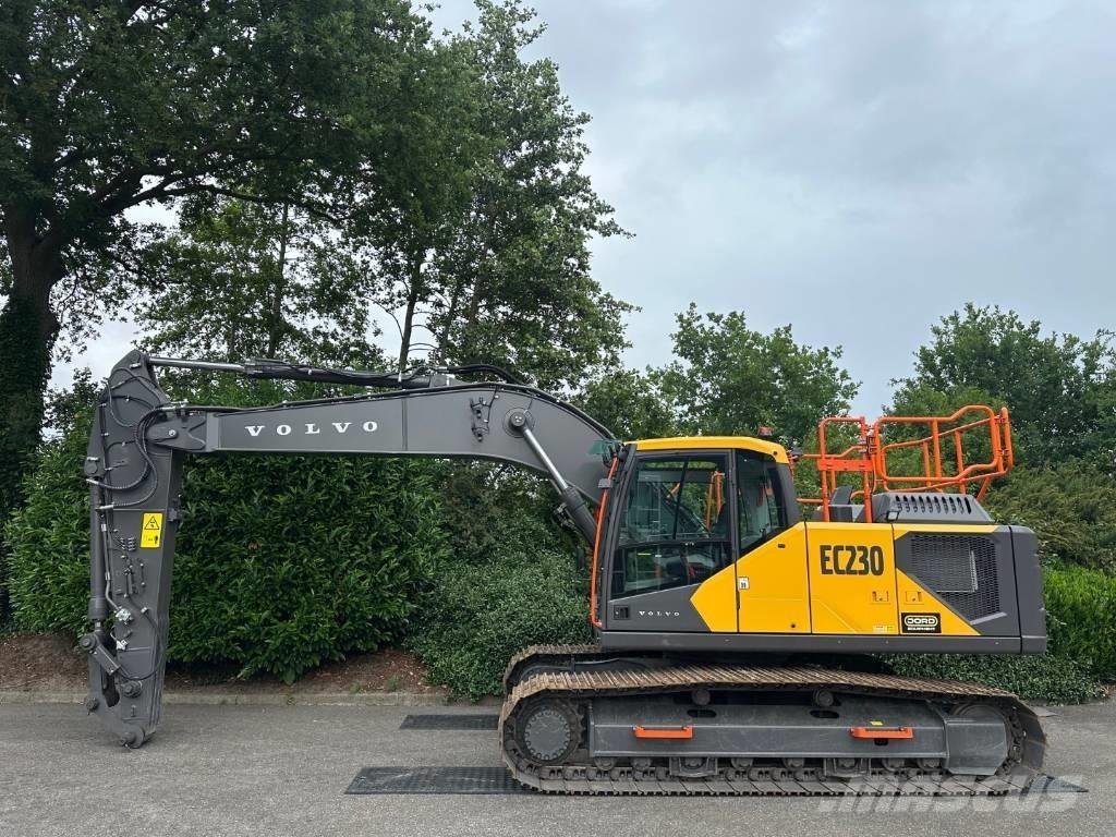 Volvo EC 230 Vikšriniai ekskavatoriai