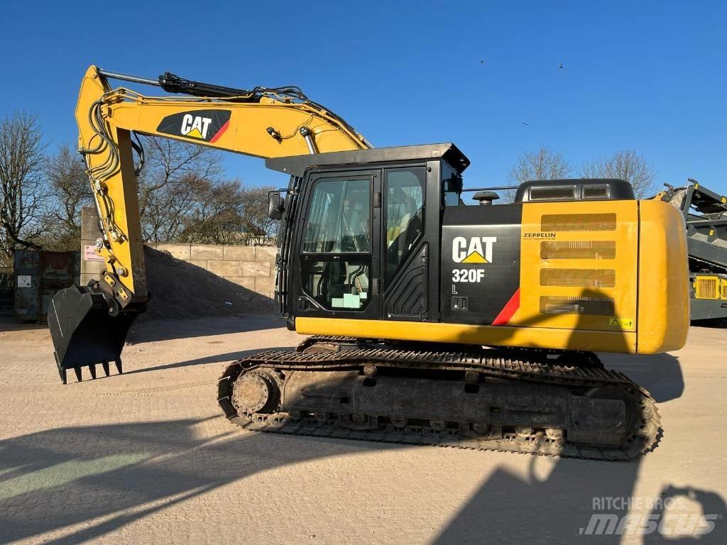 CAT 320 FL Vikšriniai ekskavatoriai