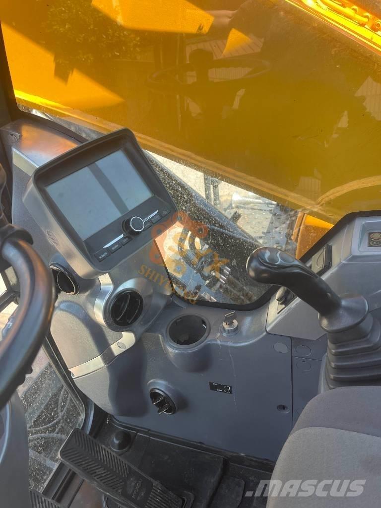 Hyundai 210W-9 Ratiniai ekskavatoriai
