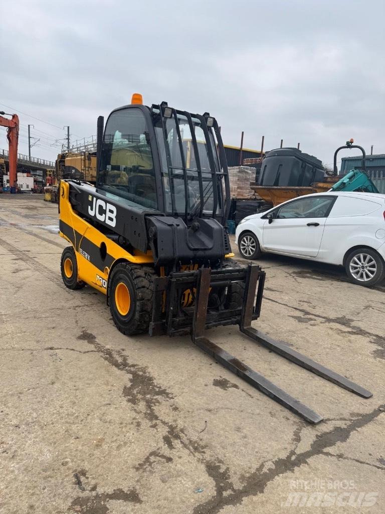 JCB 30 D Šakiniai krautuvai - Kita