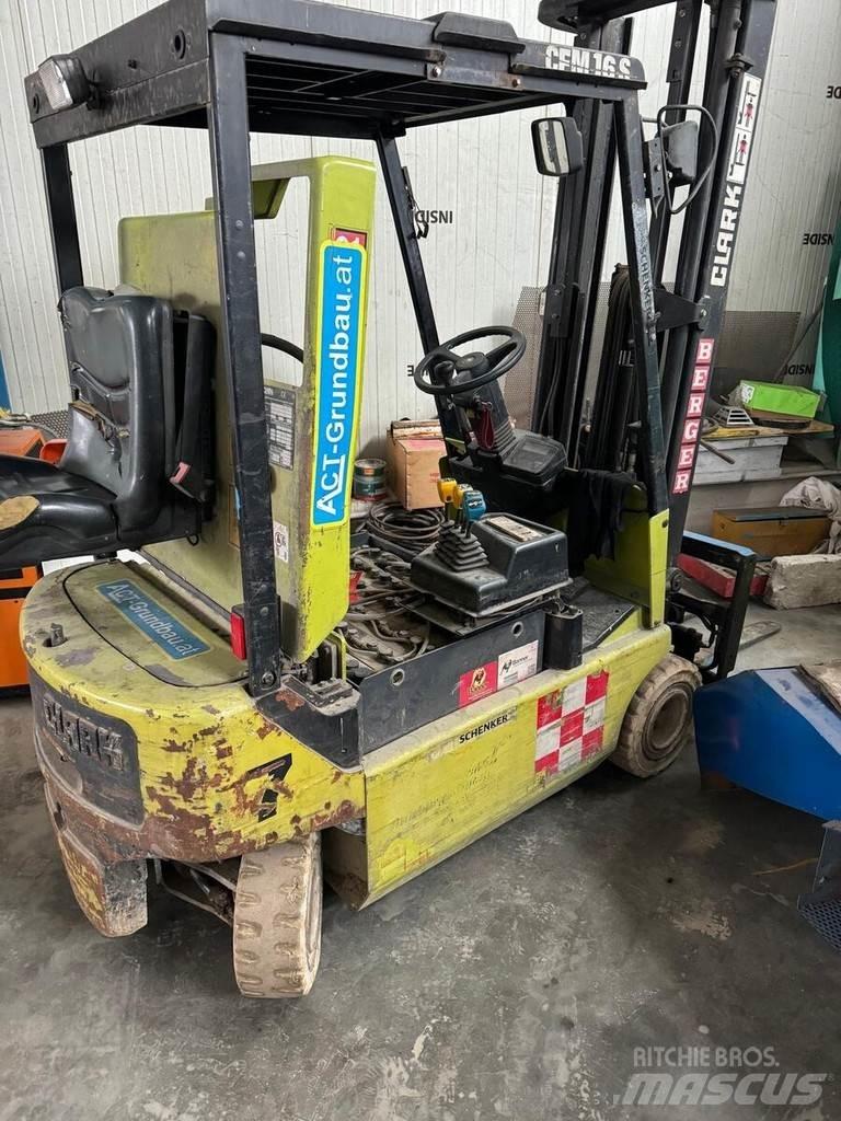 Clark CEM 16S Elektriniai šakiniai krautuvai