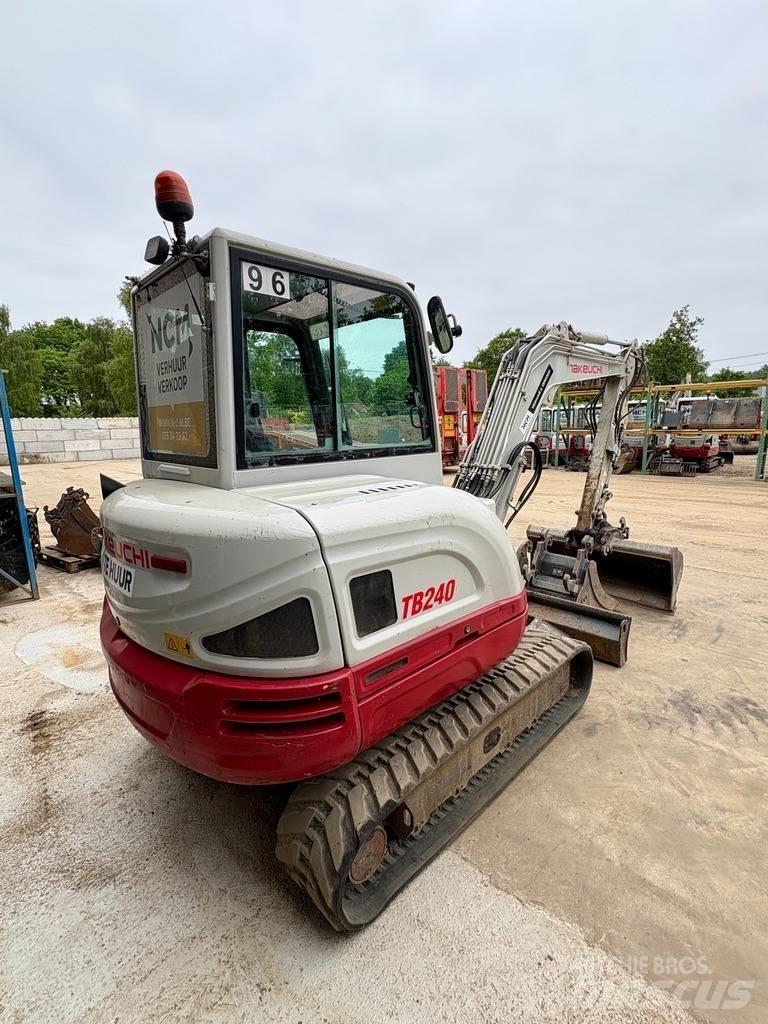 Takeuchi TB 240 Mini ekskavatoriai < 7 t