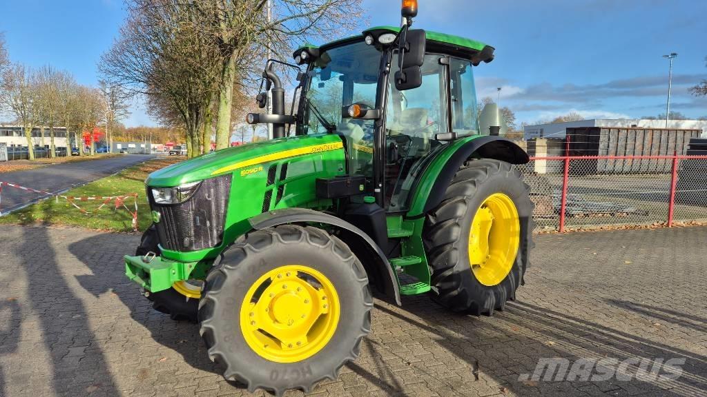 John Deere 5090 R Traktoriai