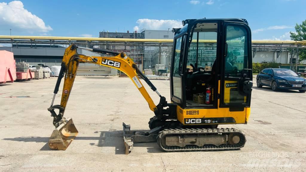 JCB 19 C Mini ekskavatoriai < 7 t