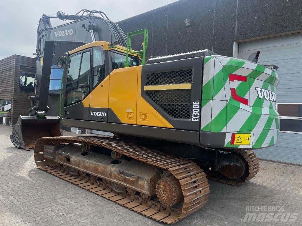 Volvo EC300EL Vikšriniai ekskavatoriai