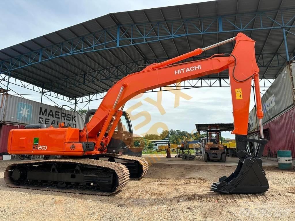Hitachi EX 200 Vikšriniai ekskavatoriai