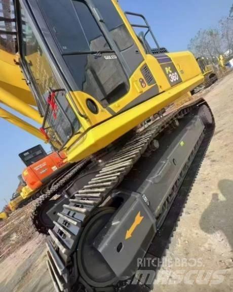 Komatsu 360-8MO Vikšriniai ekskavatoriai