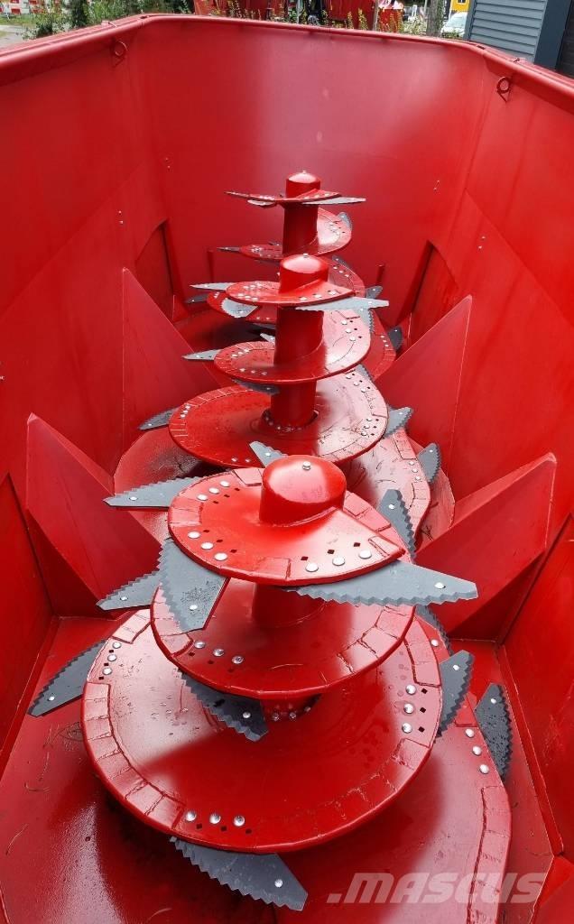 RMH Trio 45 Pašarų maišytuvai-dalytuvai