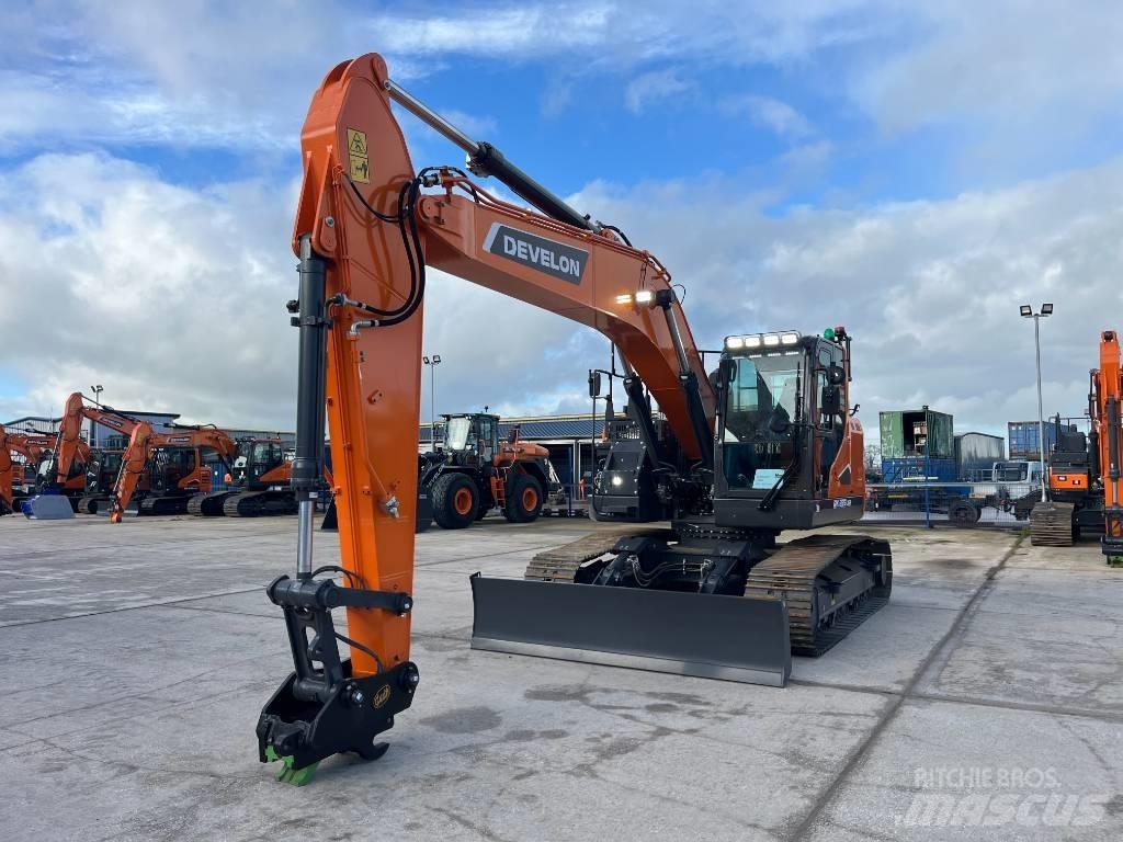 Develon DX 235 LCR-7 Vikšriniai ekskavatoriai