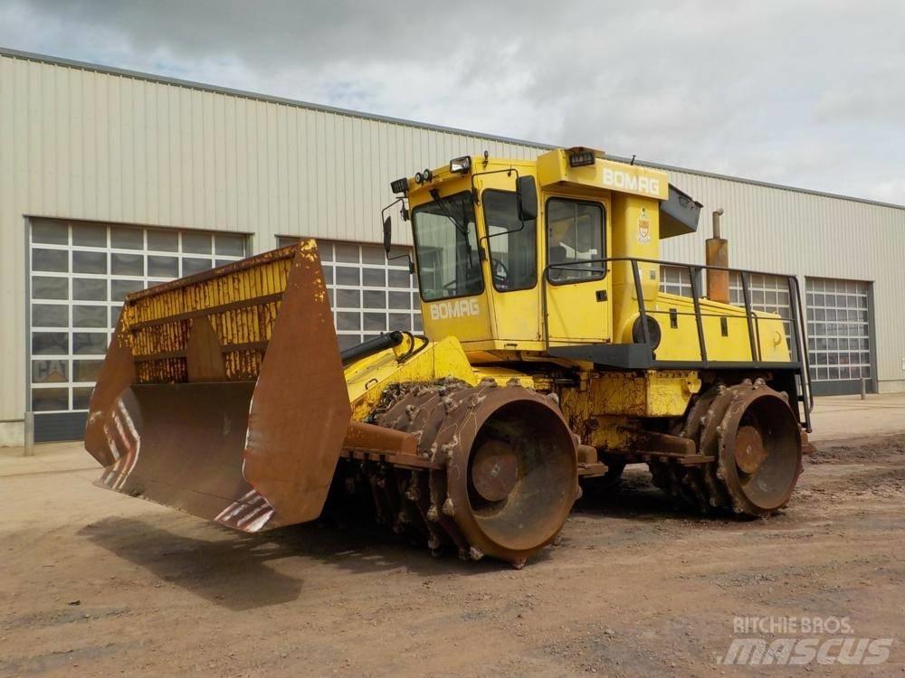Bomag BC 671 RB Atliekų presai