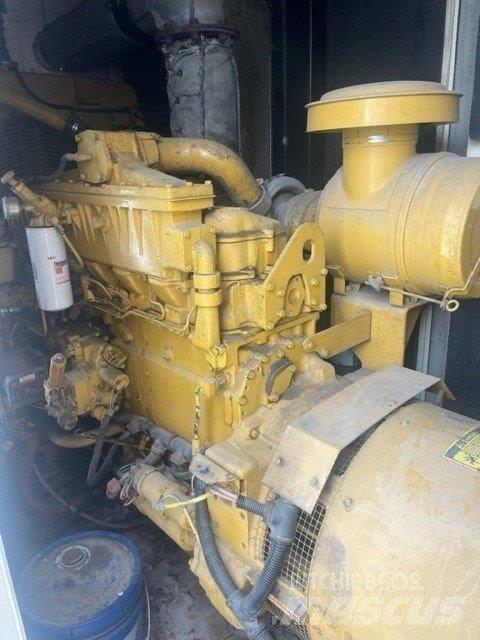 CAT XQ350, 600 Volt Dyzeliniai generatoriai