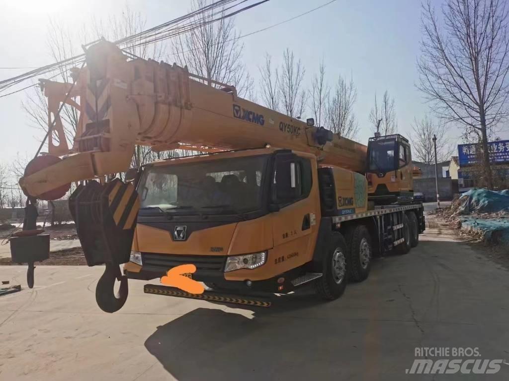 XCMG QY50KC Visureigiai kranai