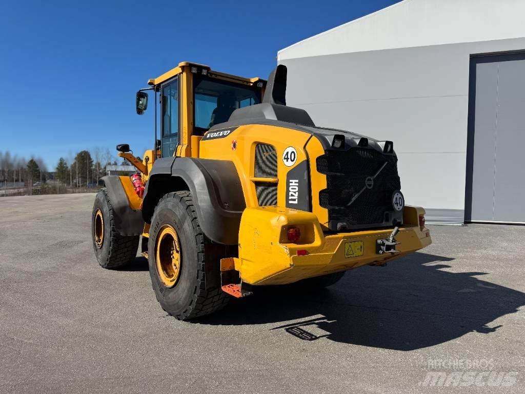 Volvo L 120 H Naudoti ratiniai krautuvai
