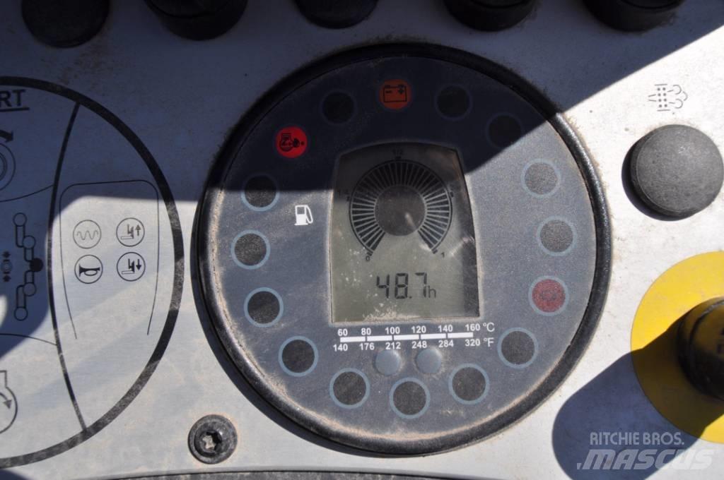 Bomag BW 100 AD M-5 Porinių būgnų volai