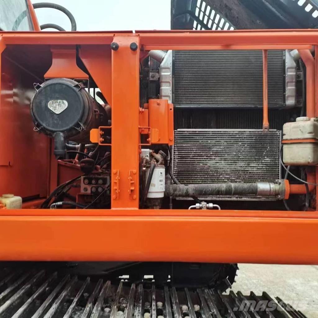 Doosan DX 225 LC Vikšriniai ekskavatoriai