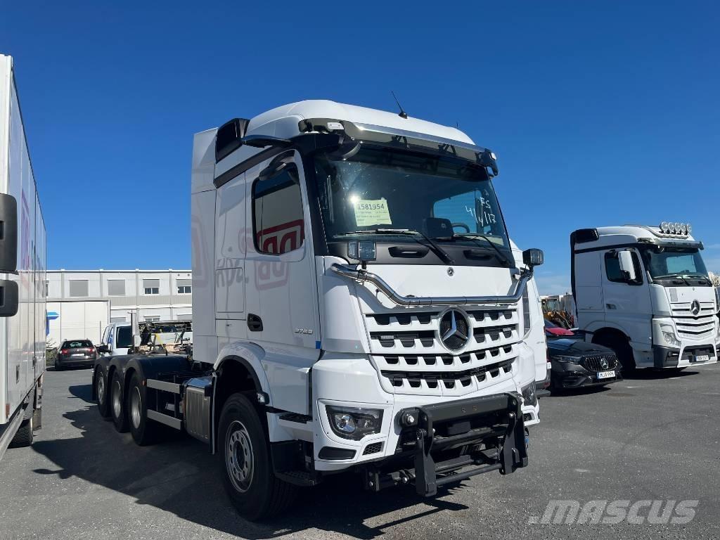 Mercedes-Benz 3253L Sunkvežimiai su keliamuoju kabliu