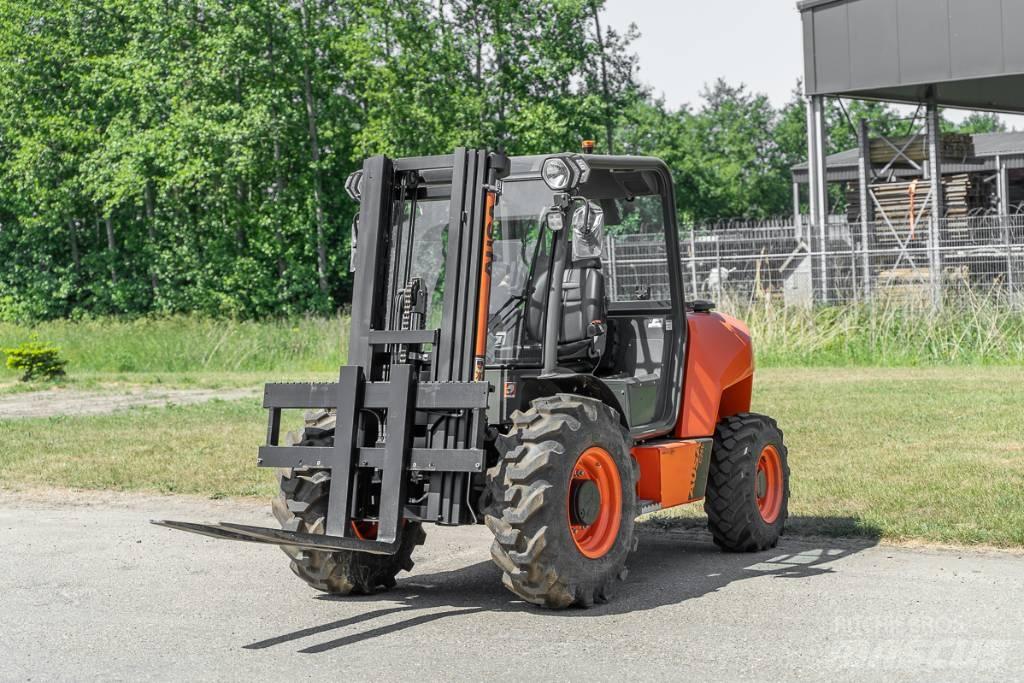 Ausa C 251 H x4 Dyzeliniai krautuvai