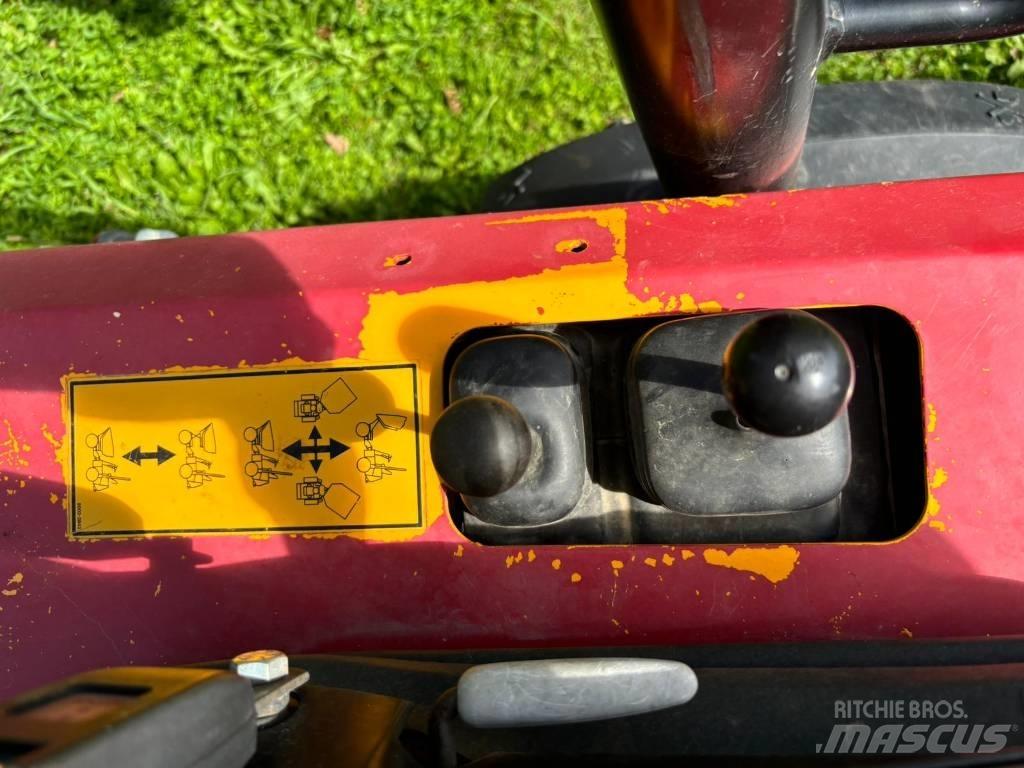JCB 2 THS Statybiniai savivarčiai sunkvežimiai