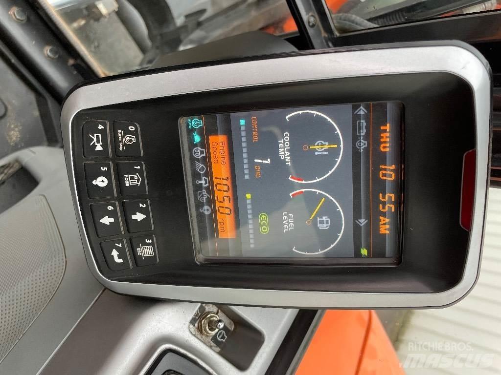 Doosan DX85 Vidutinės galios ekskavatoriai 7-12 t