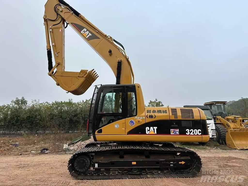 CAT 320 C Vikšriniai ekskavatoriai