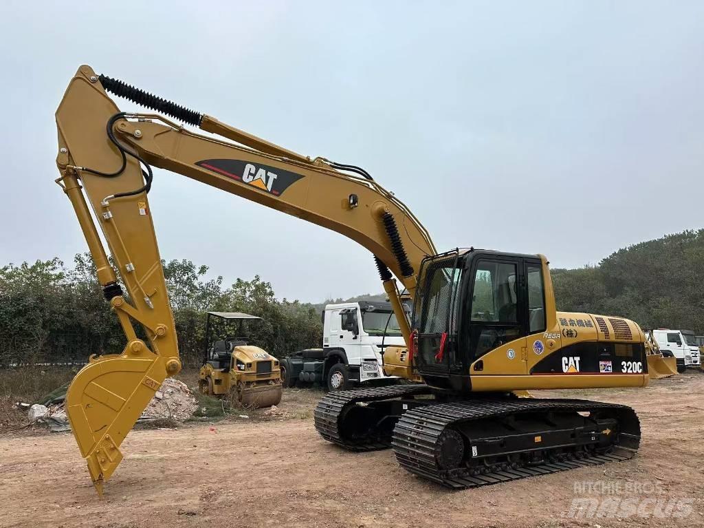 CAT 320 C Vikšriniai ekskavatoriai