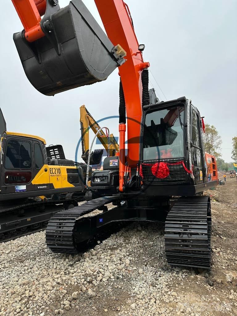 Hitachi ZX 200-6 Vikšriniai ekskavatoriai