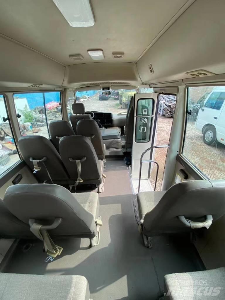 Toyota Coaster Bus Mikroautobusai